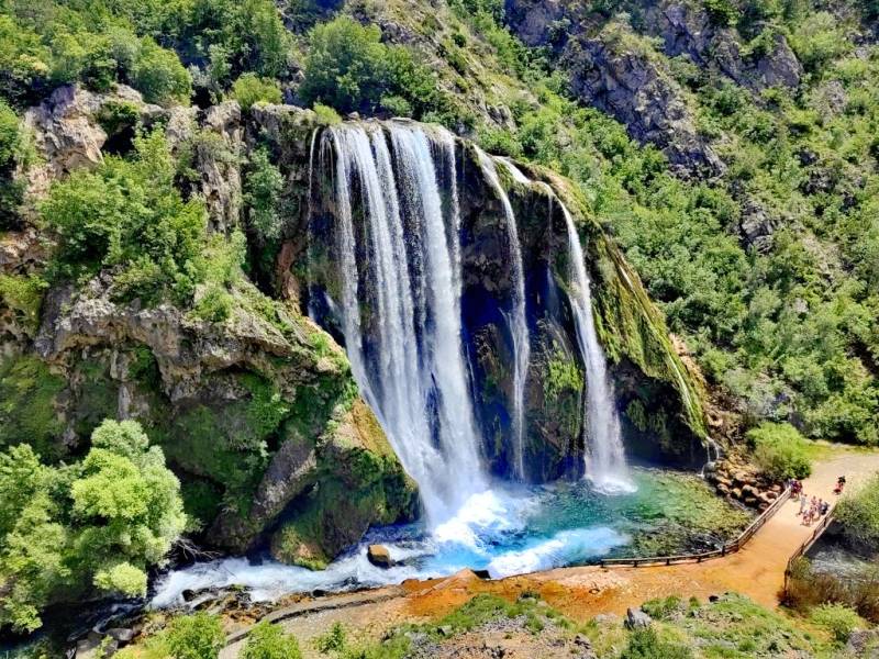 Chorwacka przygoda szlakiem rzeki Krka i pięknych wodospadów
